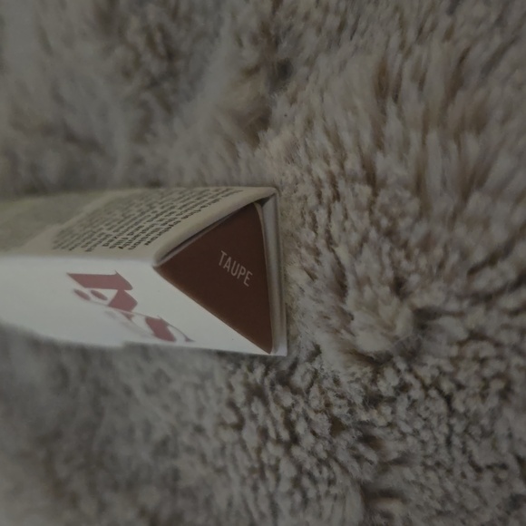 LYS BEAUTY secure brow eyebrow pencil in taupe NEW - Picture 2 of 2